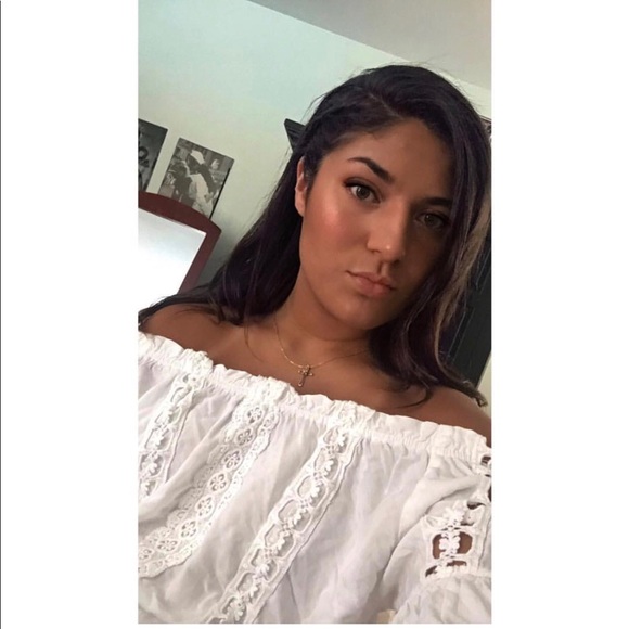 Meet your Posher, Cameryn - Picture 1 of 1